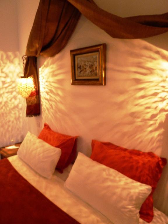 Riad Viva Марракеш Екстер'єр фото A Moroccan lamp