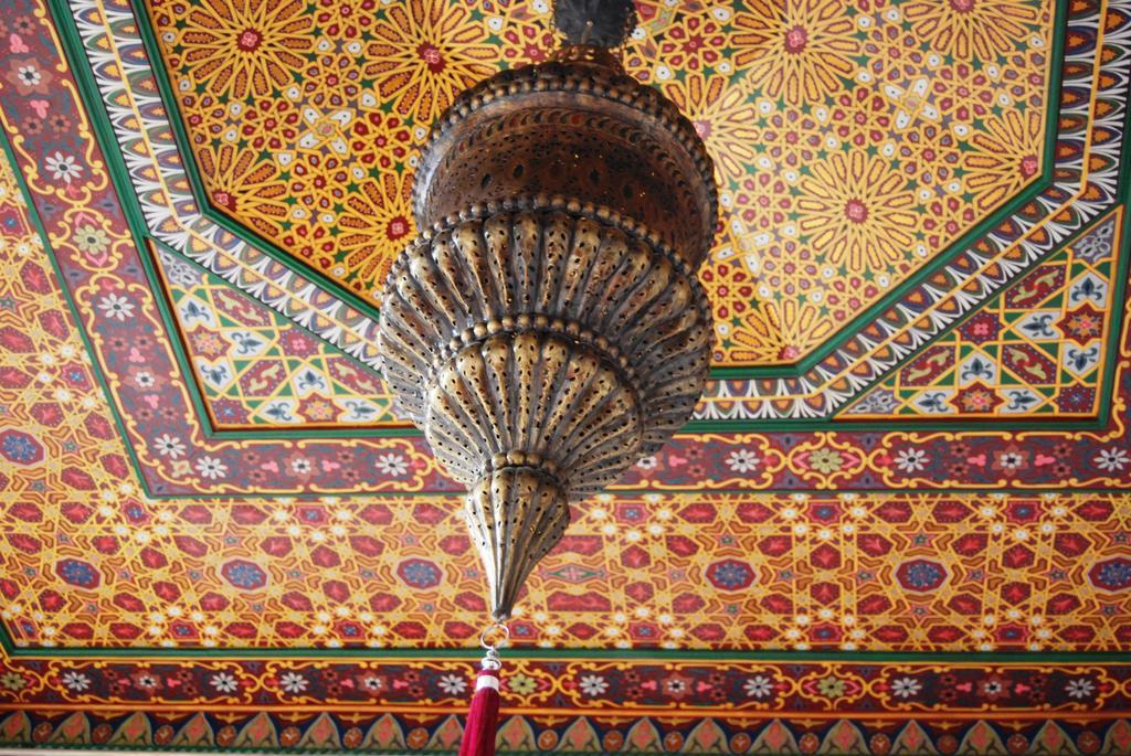 Riad Viva Марракеш Екстер'єр фото Ceiling of the mosque
