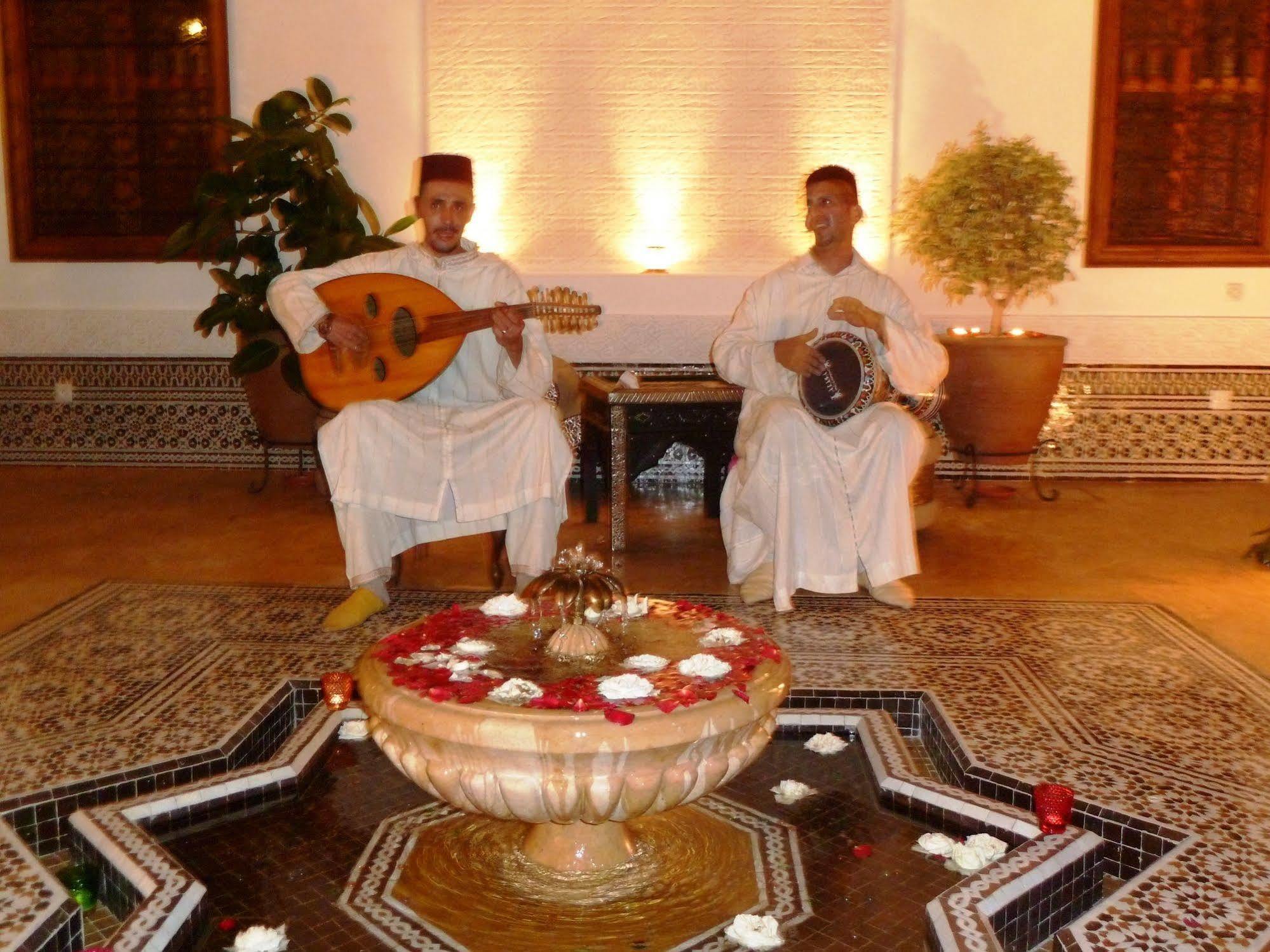 Riad Viva Марракеш Екстер'єр фото Gnaou musicians in Marrakech
